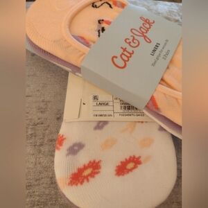 TWO 3PK.  Cat And Jack Shoe Liners  Large. Size 3-10 🆕